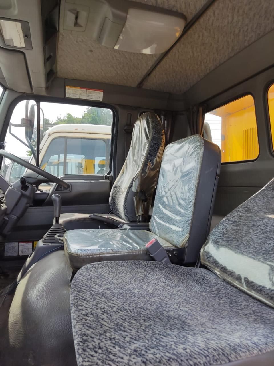 1998 Hino Ranger